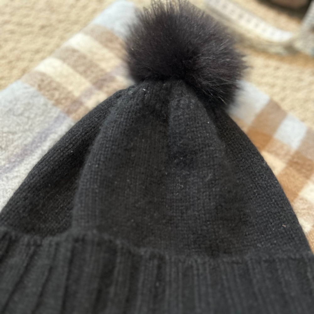 100 percent cashmere and fur women’s hat